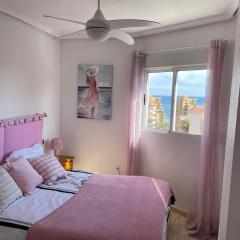 Sea-view 3-bedroom apartment near Alicante