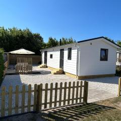 Breezy Beach Chalet