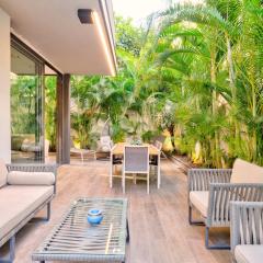 Tranquil 2BR GardenOasis near the Sea by HolyGuest
