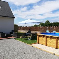 Kerguil-hanna agréable et familiale, 4 pers, piscine privée du 15 juin à mi-septembre