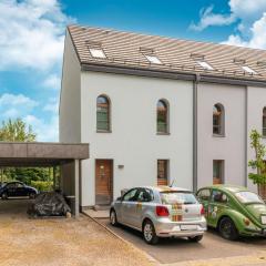 Magnificent holiday home for 6 adults in Xhoffraix