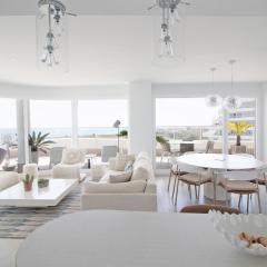 Global Properties, Apartamento con piscina privada y terraza con vistas a la costa