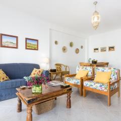 Vacation retreat near the beach #1920