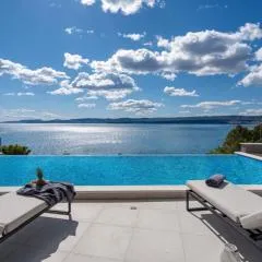 Luxury villa Euphorica Omis with pool, jacuzzi, sauna, gym