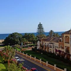 Pleno centro de Isla Canela, primera linea de playa