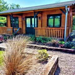 The Malvern Hills, Courtyard Cabins,Tom Cabin