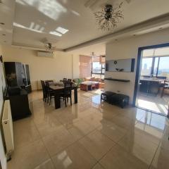 Superb 2 Bed in middle of Amman