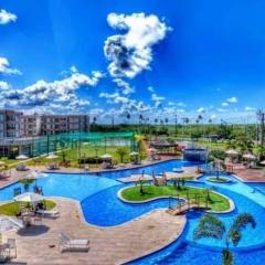 Muro alto condomínio clube