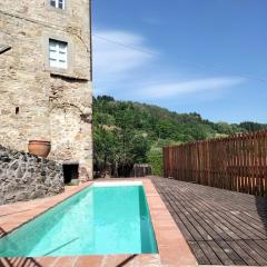 Sillicagnana Castle Villa with Swimming Pool!