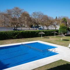 AT016 Piscina con césped, airco, playa a pocos pasos