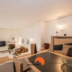 #015 Buganvilia by Home Holidays