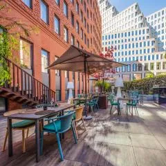 H101 베를린 쿠담(H10 Berlin Ku'damm)