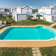 Casa Alto do Perogil Tavira-3 bedroom house with pool & free wifi