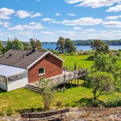 2 Bedroom Awesome Home In Brastad