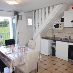 Appartement Merville-Franceville-Plage, 2 pièces, 4 personnes - FR-1-465-11