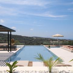 Villa En Paraiso a Majestic SeaView Retreat By ThinkVilla