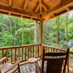 Luxurious Mountain Cabin with Chestatee River Access