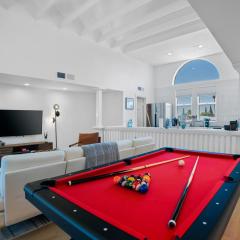 Chic Uptown Phoenix Home - Pool Table & Perfect Location