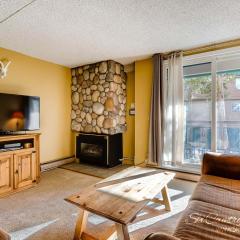 TRUE Ski In and Out Condo at Peak 9 Walking Distance to Downtown Breck TE219