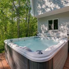 Northern Michigan Hideaway with Hot Tub and Fire Pit!