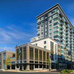 The Row Hotel at Assembly Row, Autograph Collection