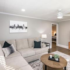 Stylish & Comfy 5 Location Private Backyard Updated Close to Downtown Walkable