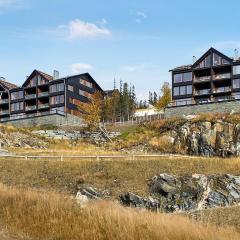 3 Bedroom Awesome Apartment In Rjukan