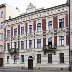 Airy and sunny apartment in the centre of Krakow