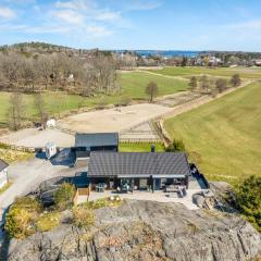 Nytt og sjønært hus med boblebad til leie!