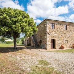 Beautiful Home In San Quirico Dorcia With Kitchen