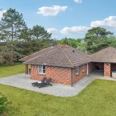 Stunning Home In Rdby With 4 Bedrooms And Wifi