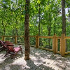Owls Nest, Hot Tub, WIFI, Featured on Barnwood Builders, Free Attraction Tickets!!!