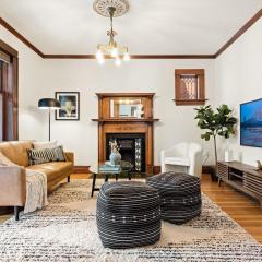 Chic Victorian Manor - Sleeps 10 - Congress Park