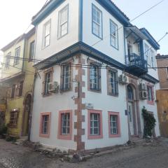 Mimosa House Ayvalık