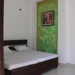 Aashiyana Home Stay