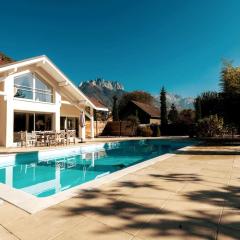 Studio indépendant 3 étoiles dans magnifique villa au bord du lac d'Annecy