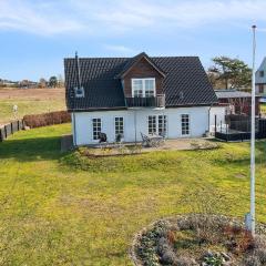 Awesome Home In Ebeltoft With Wifi And 3 Bedrooms