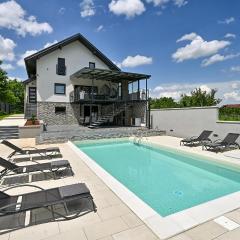 Beautiful Home In Vinogradi Ludbreski With Outdoor Swimming Pool