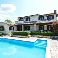 Villa Lunaria - Istrian Villa with pool