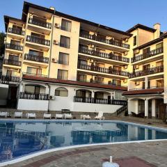 Spacious Fully Furnished Studio in Kavarna Apart Hotel