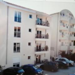 Apartments Kudra with parking