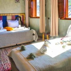 Room in Lodge - Authentic and pittoresque room for 3 people in Tamatert, Morocco num1