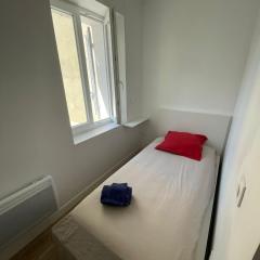 joli appartement plein sud 15mn des plages et wifi gratuit