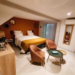 Room in Guest room - chambre du moulin brochat