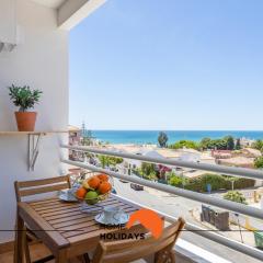 #005 Foxy B by Home Holidays