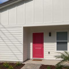 Inviting, newly built, dog-friendly home with patio, central AC & great location