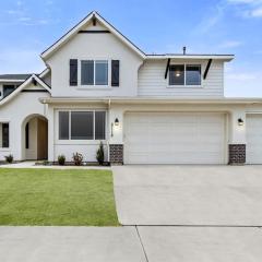 The Dream Home with 5 bedrooms in Meridian ID