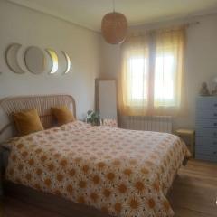 Apartamento en Plentzia en barrio muy tranquilo con aparcamiento gratuito y al lado del metro