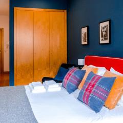 Cozy Studio in the heart of Lapa - 5min walk to Metro!