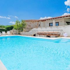 Villa BRANDINCHI - Heated Pool, Private Beach, Sea View, Wi-Fi